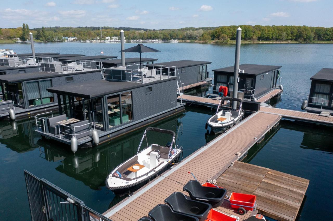 Houseboats Mookerplas Met Dakterras Middelaar Kültér fotó